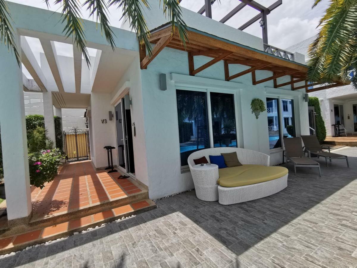 The Verona Villa HHQ Exterior foto